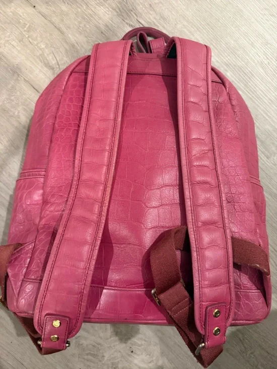 MCM Stark Large Fuchsia Croc-Embossed Leather Full Size Backpack - Picture 6 of 14